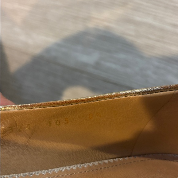 Salvatore Ferragamo Champagne Gold Glitter Ballerina Flats W/Bow size 8 1/2 - Picture 11 of 11